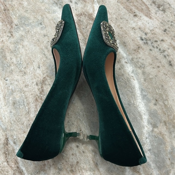 Big Tree Women’s Velvet Pointy Toe Kitten heel Dressy Shoes W/ Jewel Tops Sz 38 - Picture 8 of 14